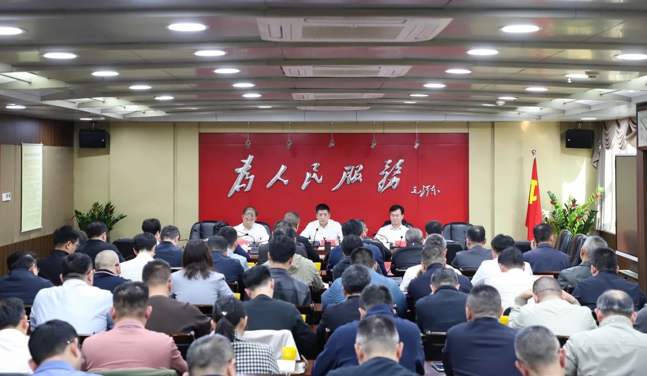 豐澤區(qū)委重點(diǎn)工作調(diào)度會(huì)召開(kāi) 調(diào)度推進(jìn)全區(qū)指揮部（專(zhuān)班）運(yùn)作工作